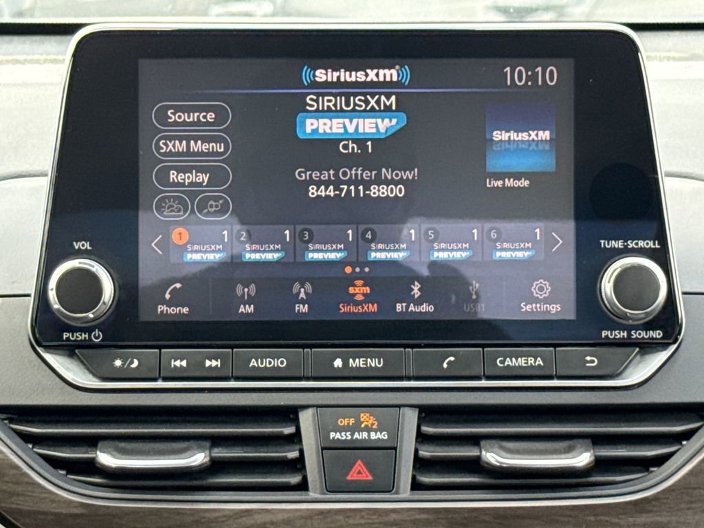 Used 2023 Black Nissan 2.5 SV image 21