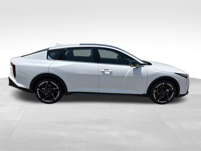 New 2026 Snow White Pearl Kia GT-Line image 8