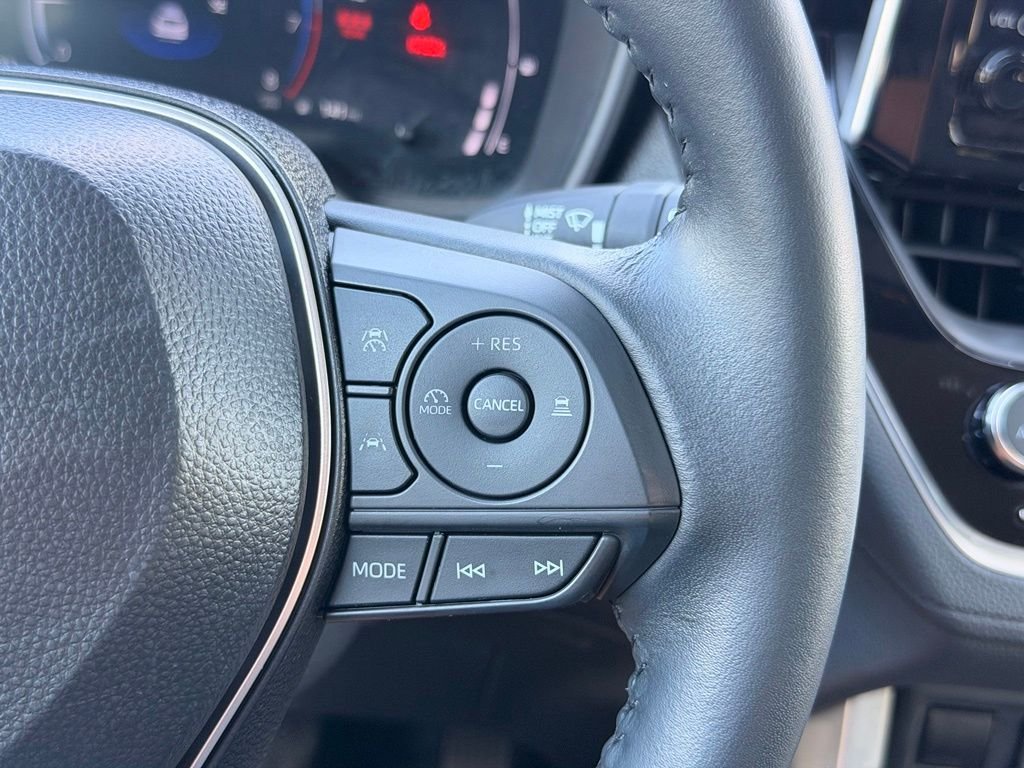 Certified Used 2025 Black Toyota XLE image 27