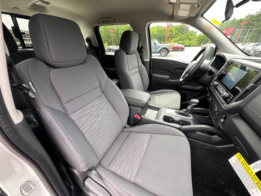 New 2026 Glacier White Nissan Crew Cab S image 19