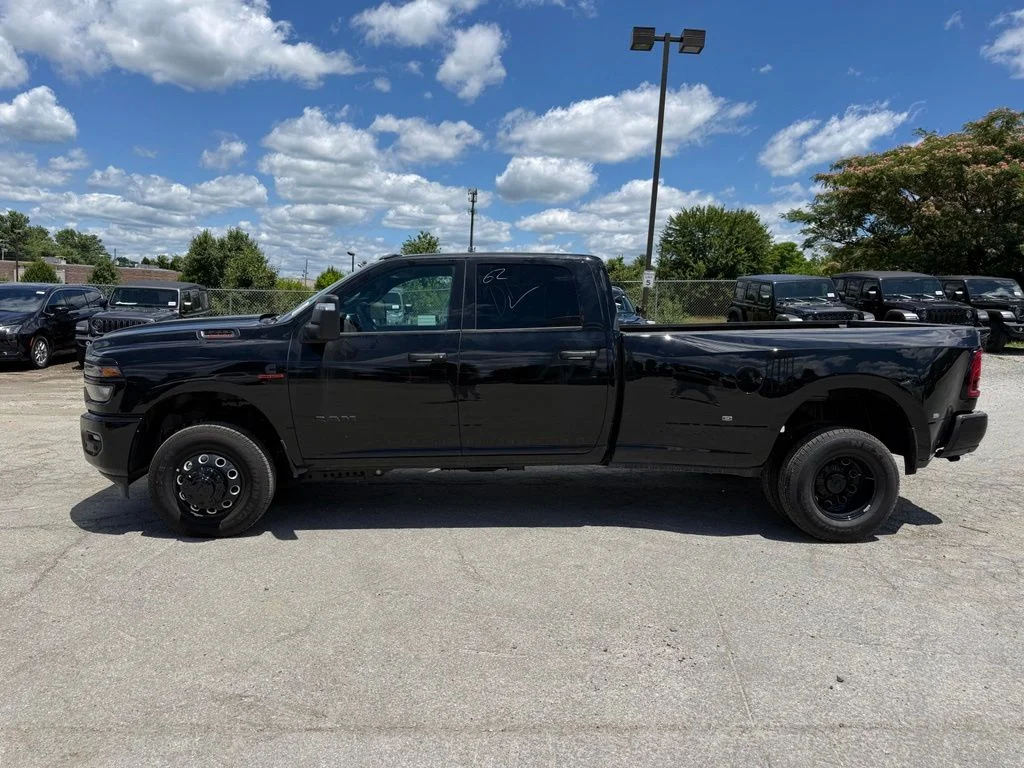 New 2026 Diamond Black Crystal Pearlcoat RAM Big Horn image 10