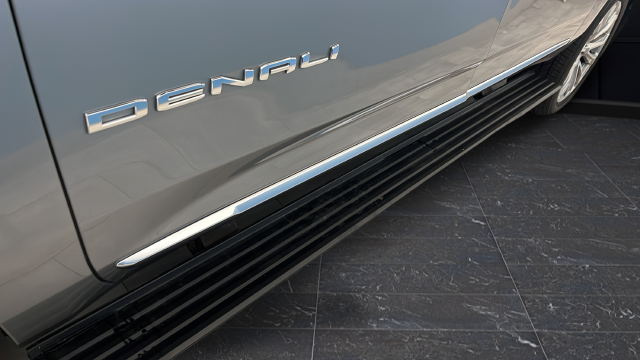 Used 2024 Sterling Metallic GMC Denali image 43