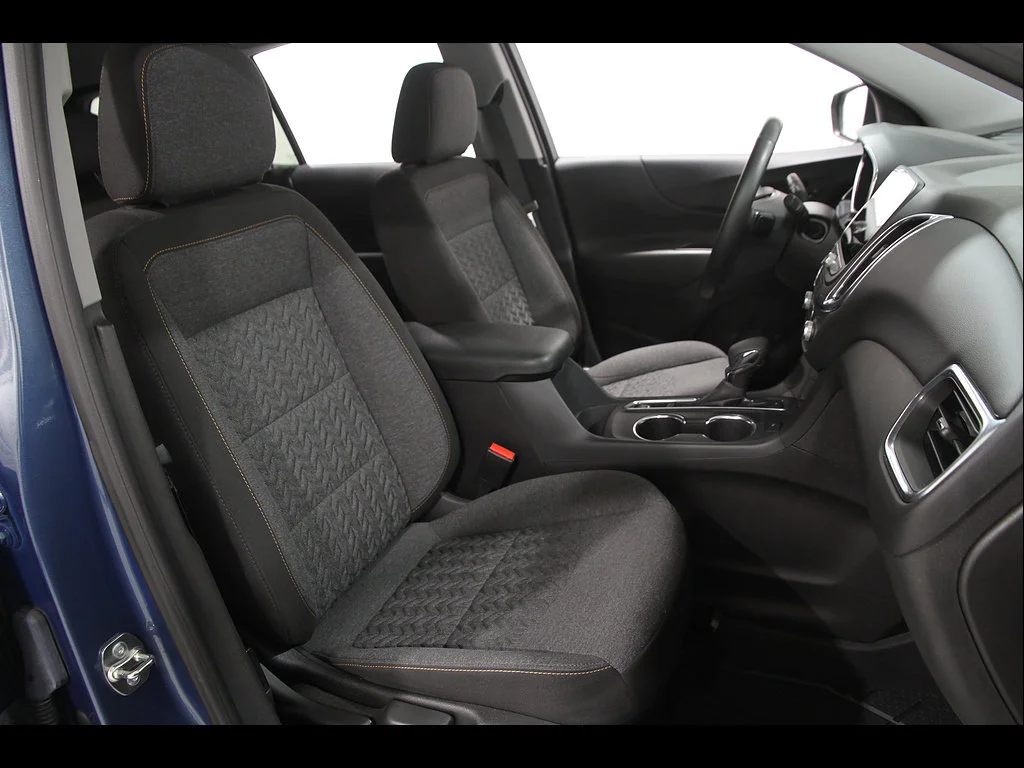 2024 Chevrolet Equinox LT - Photo 18