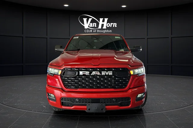 New 2026 Molten Red Pearl-Coat Exterior Paint RAM Big Horn/Lone Star image 2