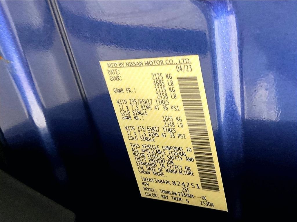 Used 2023 Blue Nissan S image 34