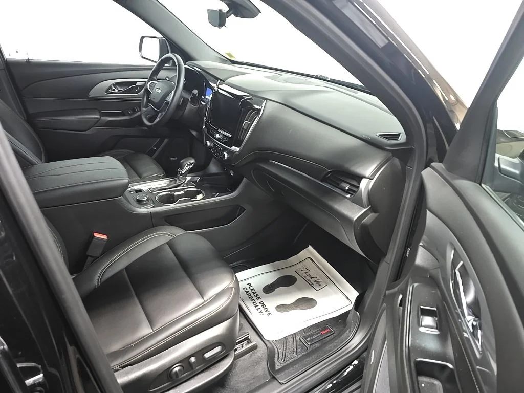 Used 2023 Black Chevrolet LT Leather image 16