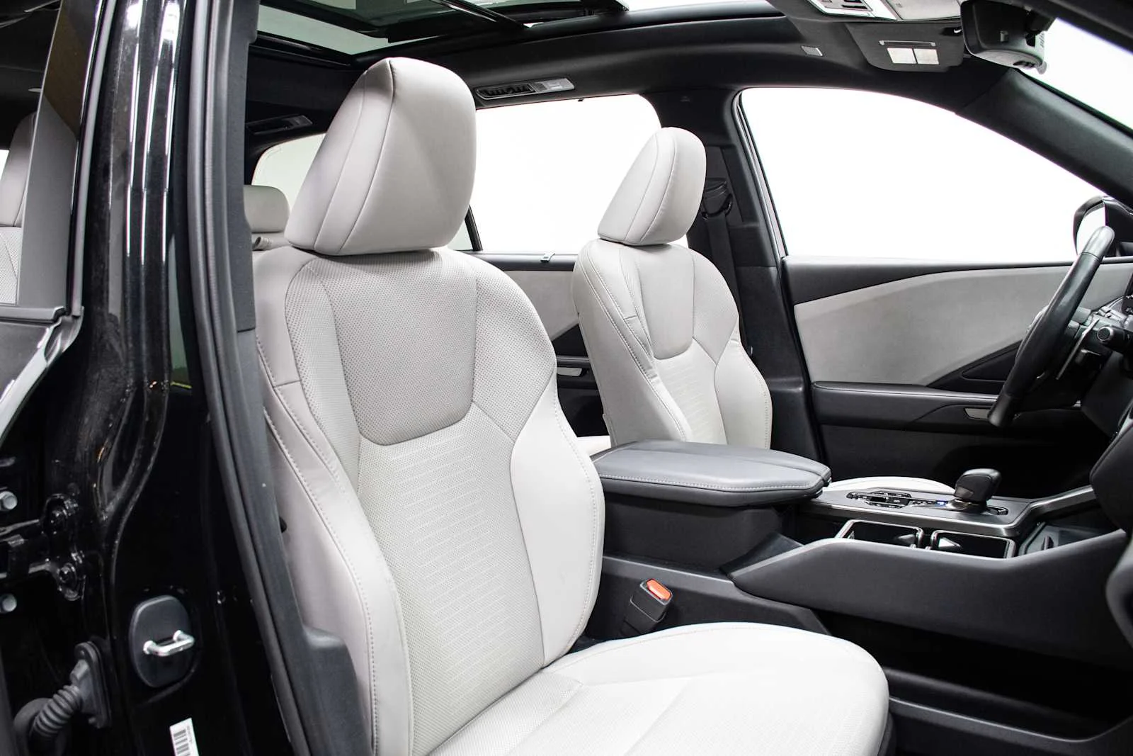 Certified Used 2025 CAVIAR Lexus Premium image 23