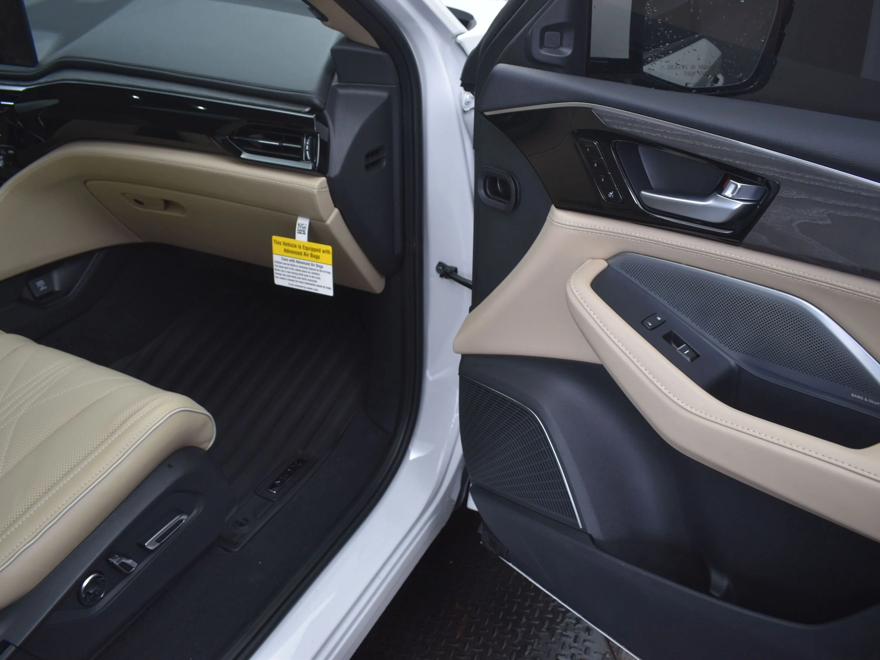 New 2026 White Acura w/Advance Package image 30
