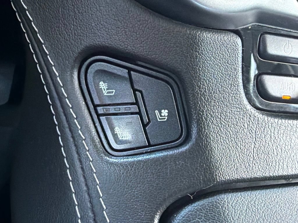 2020 Chevrolet Suburban Premier - Photo 22
