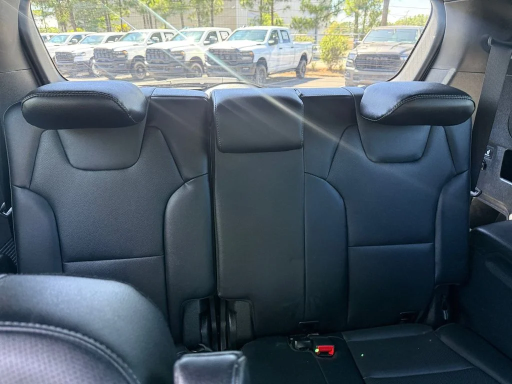 Used 2025 Gray Kia EX X-Line image 29