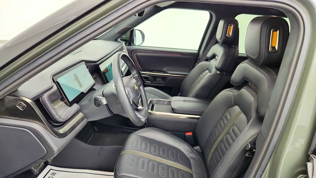 Used 2022 Forest Green Rivian Launch Edition AWD image 21