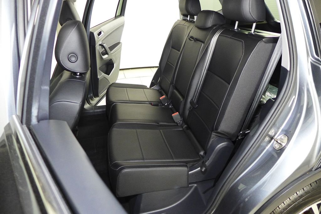 2019 Volkswagen Tiguan SE - Photo 21