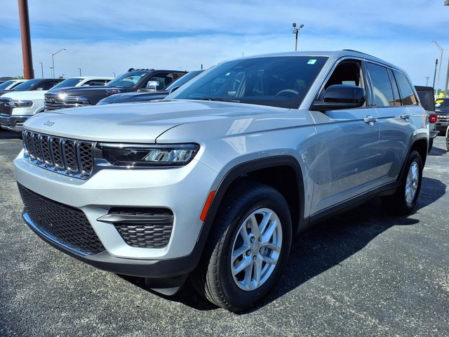 2026 Jeep Grand Cherokee Laredo X