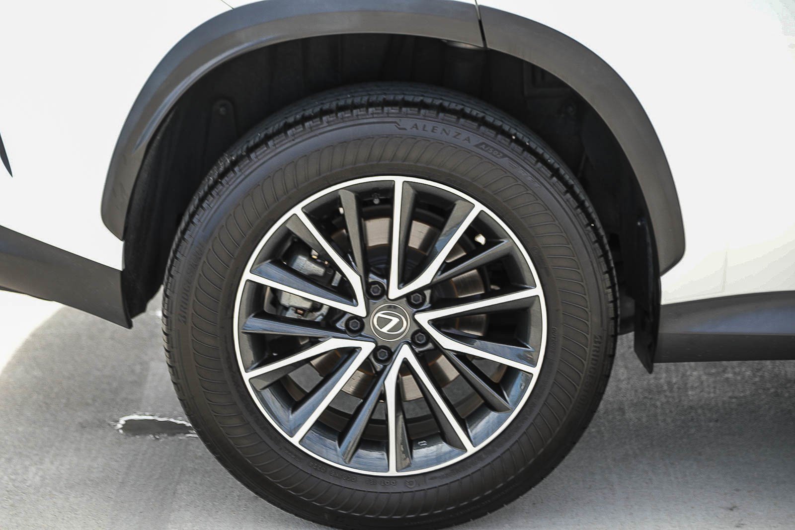Used 2024 Eminent White Pearl Lexus 350 Premium image 10