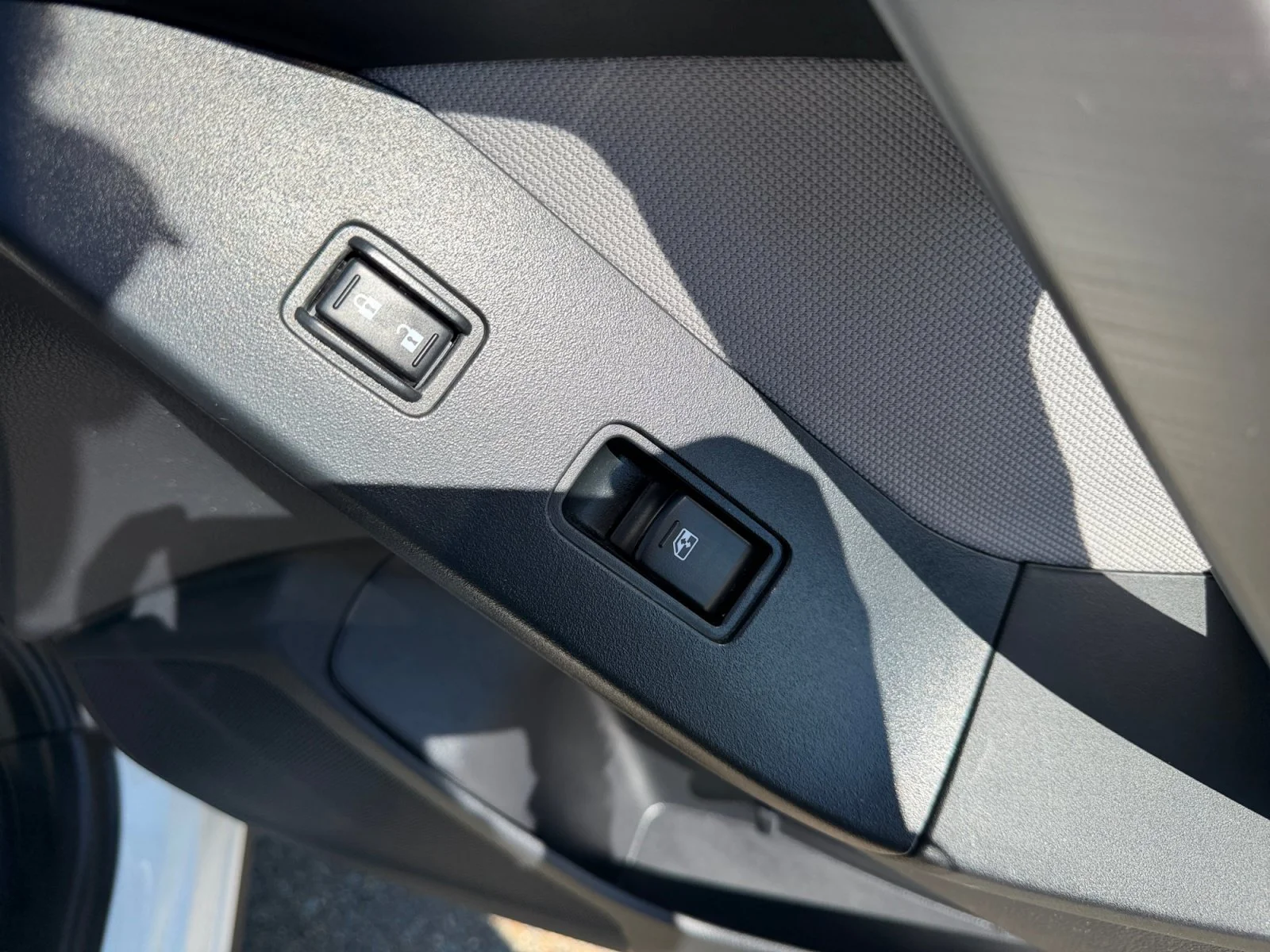 Used 2015 Satin White Pearl Subaru 2.5i Premium image 33