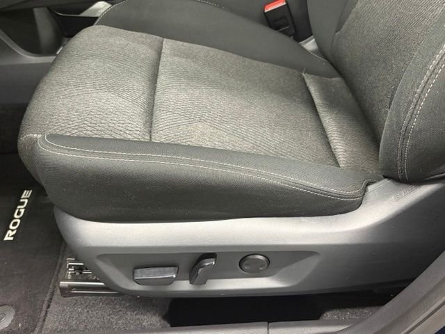 Used 2025 Blue Nissan SV image 13