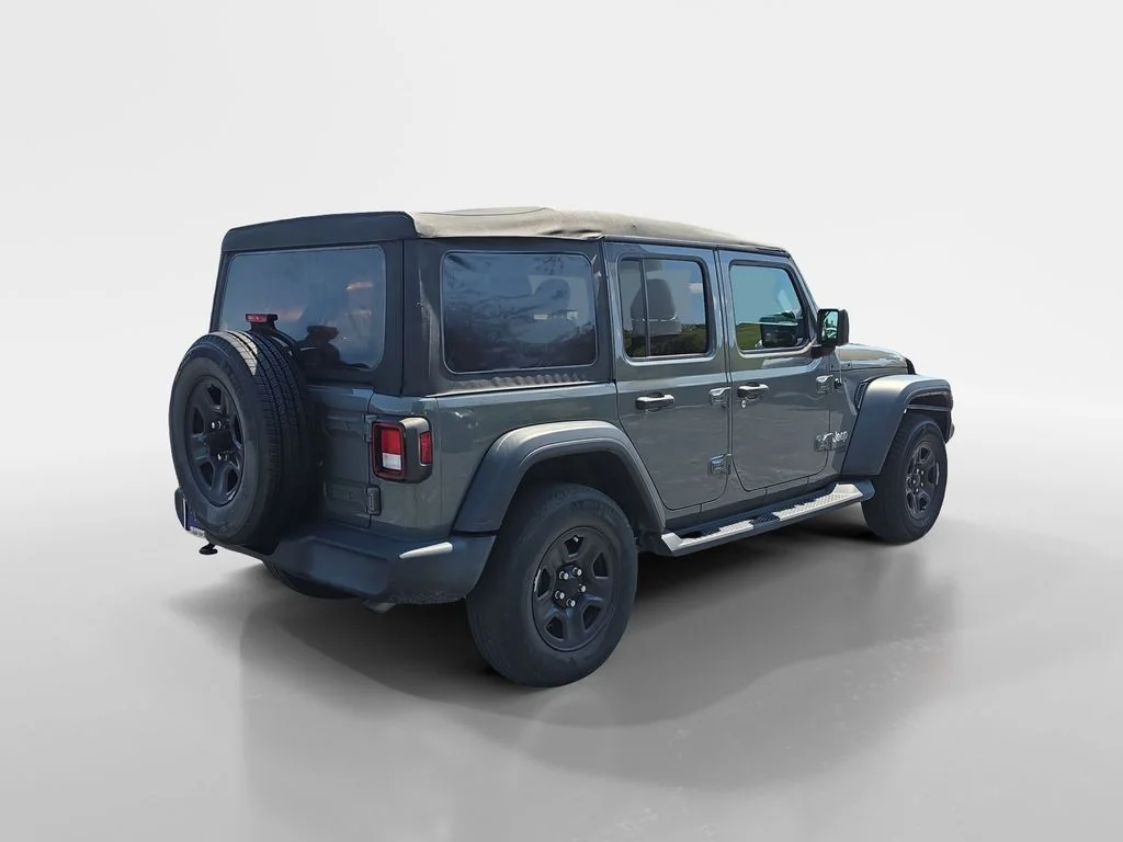 Used 2021 Sting-Gray Clearcoat Jeep Unlimited Sport image 4