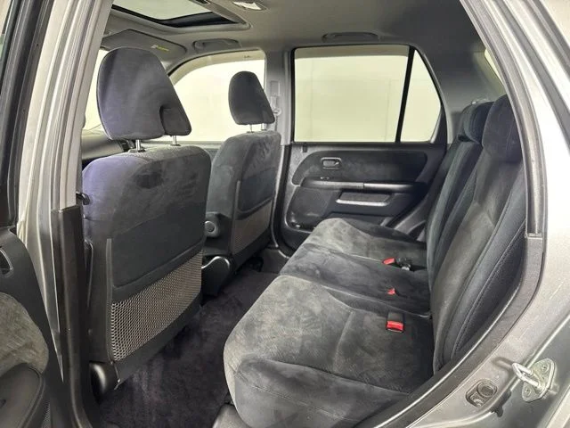 Used 2005  Honda EX image 12