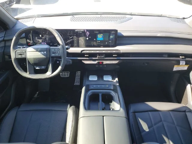 New 2027 Wolf Gray Kia X-LINE SX image 13