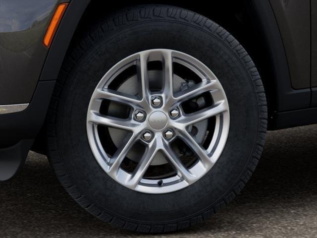 New 2026 Baltic Gray Metallic Clear-Coat Exterior Paint Jeep Laredo image 4