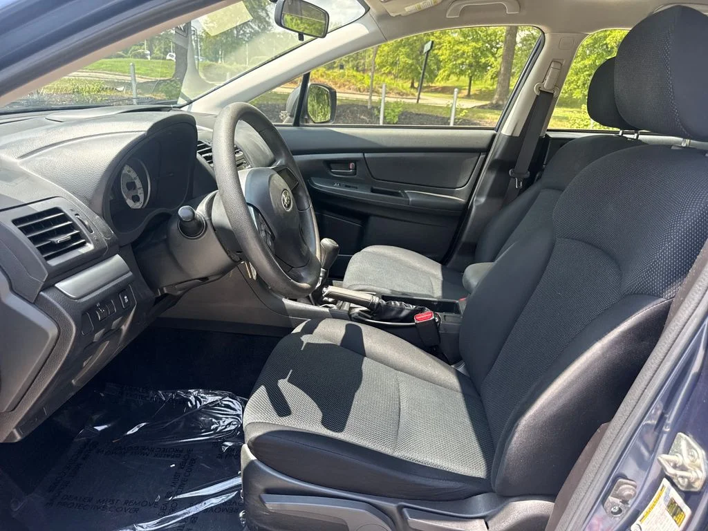 Used 2013 Marine Blue Pearl Subaru 2.0i image 12