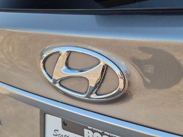 Used 2019 Gray Hyundai Limited image 28