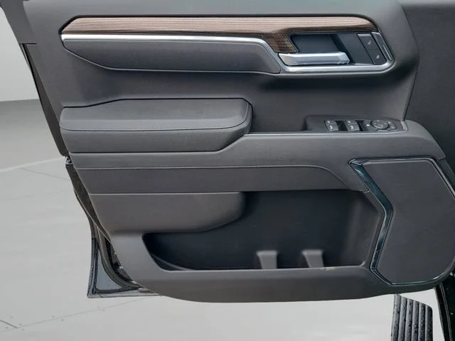 New 2026 Black Chevrolet LT Trail Boss image 16