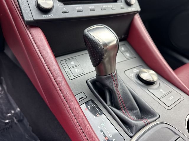 2017 Lexus RC 200t - Photo 20