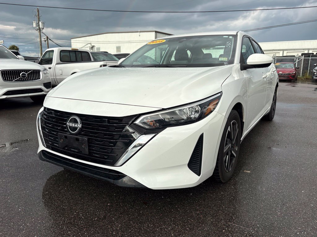 Used 2025 White Nissan SV image 7