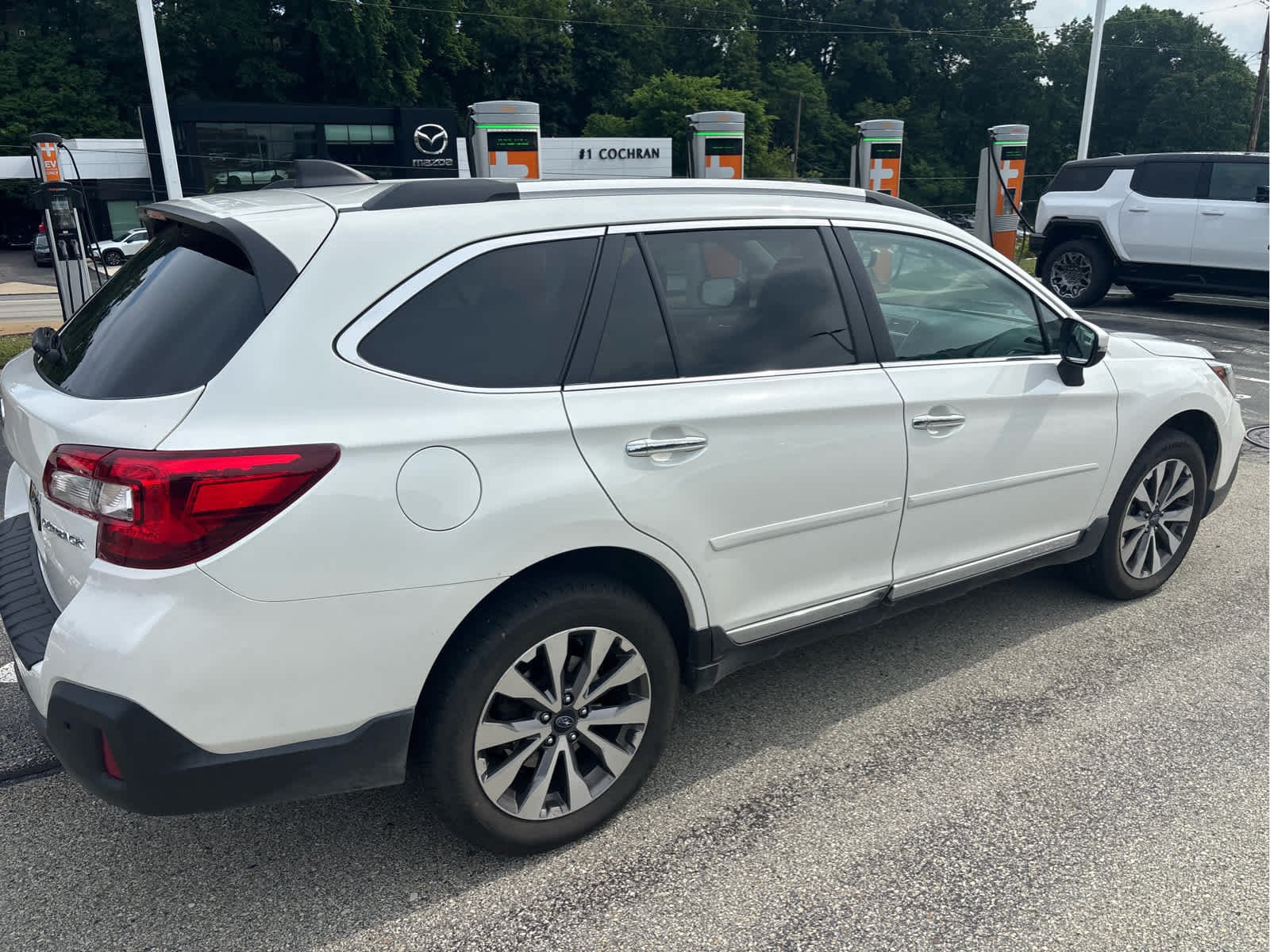 Used 2018 Crystal White Pearl Subaru Touring image 6