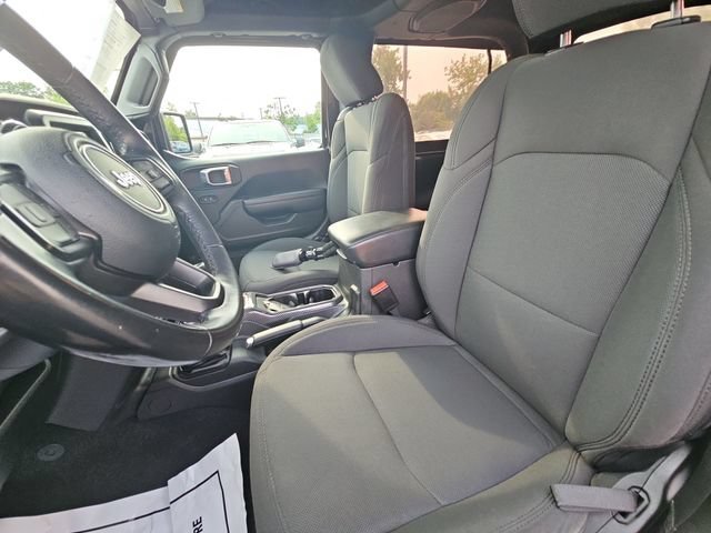 Used 2022 Black Jeep Sport S image 22