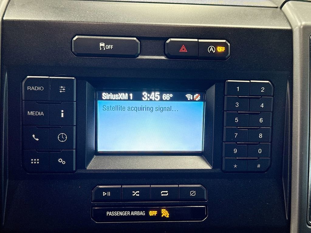 Used 2018  Ford XL image 14