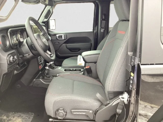 New 2026 Black Clearcoat Jeep 2-DOOR RUBICON image 10