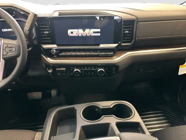 New 2026 Sterling Metallic GMC Elevation image 12