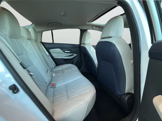 2026 Nissan Sentra SL - Photo 12