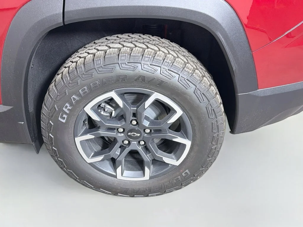 New 2027 Radiant Red Tintcoat Chevrolet ACTIV image 27
