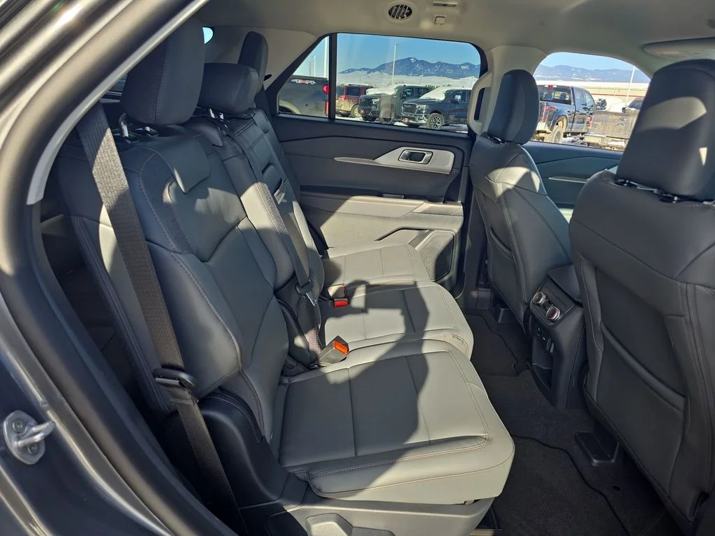 New 2026 Carbonized Gray Metallic Ford Active image 11