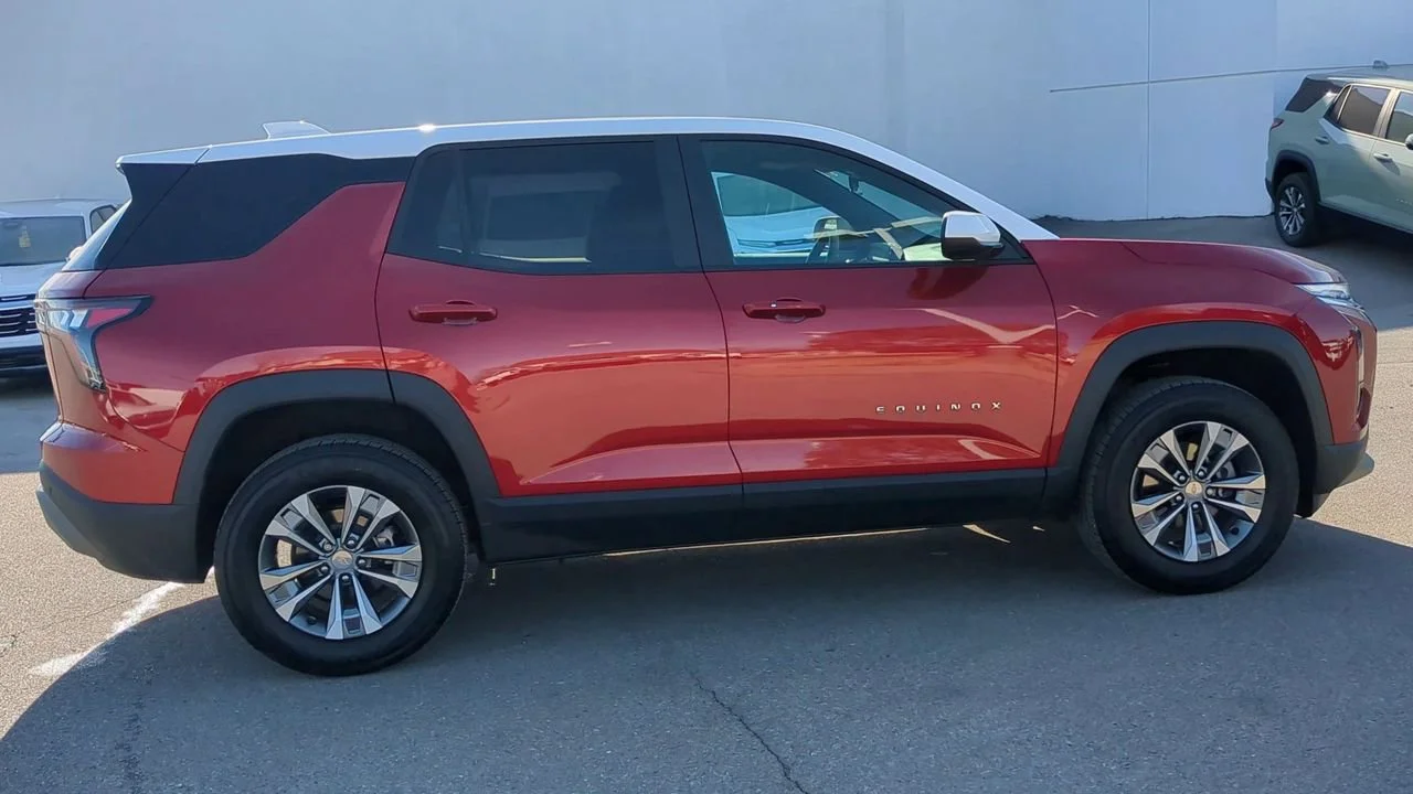 Used 2026 Radiant Red Tintcoat Chevrolet LT image 9