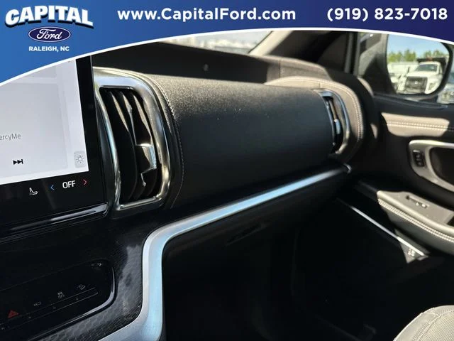 Used 2025 Gray Ford Platinum image 29