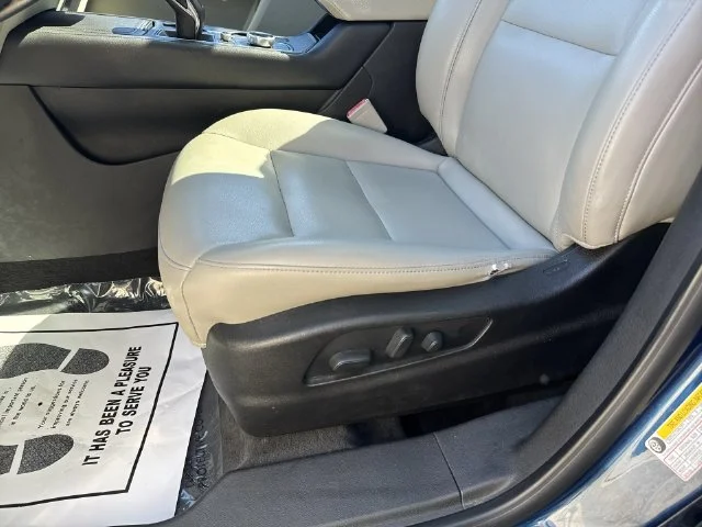 Used 2019 Blue Cadillac Luxury image 29