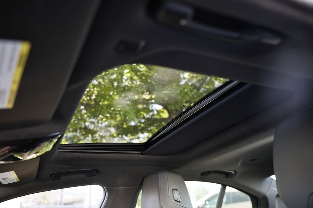 2025 BMW 5 Series 530i - Photo 19