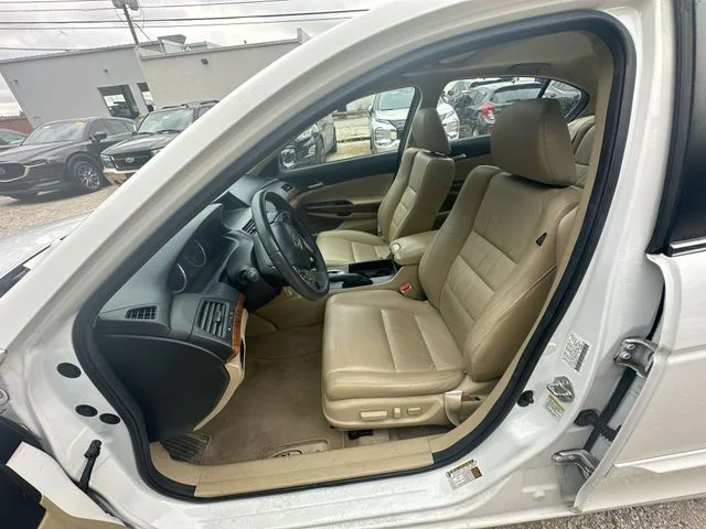Used 2012  Honda EX-L image 21
