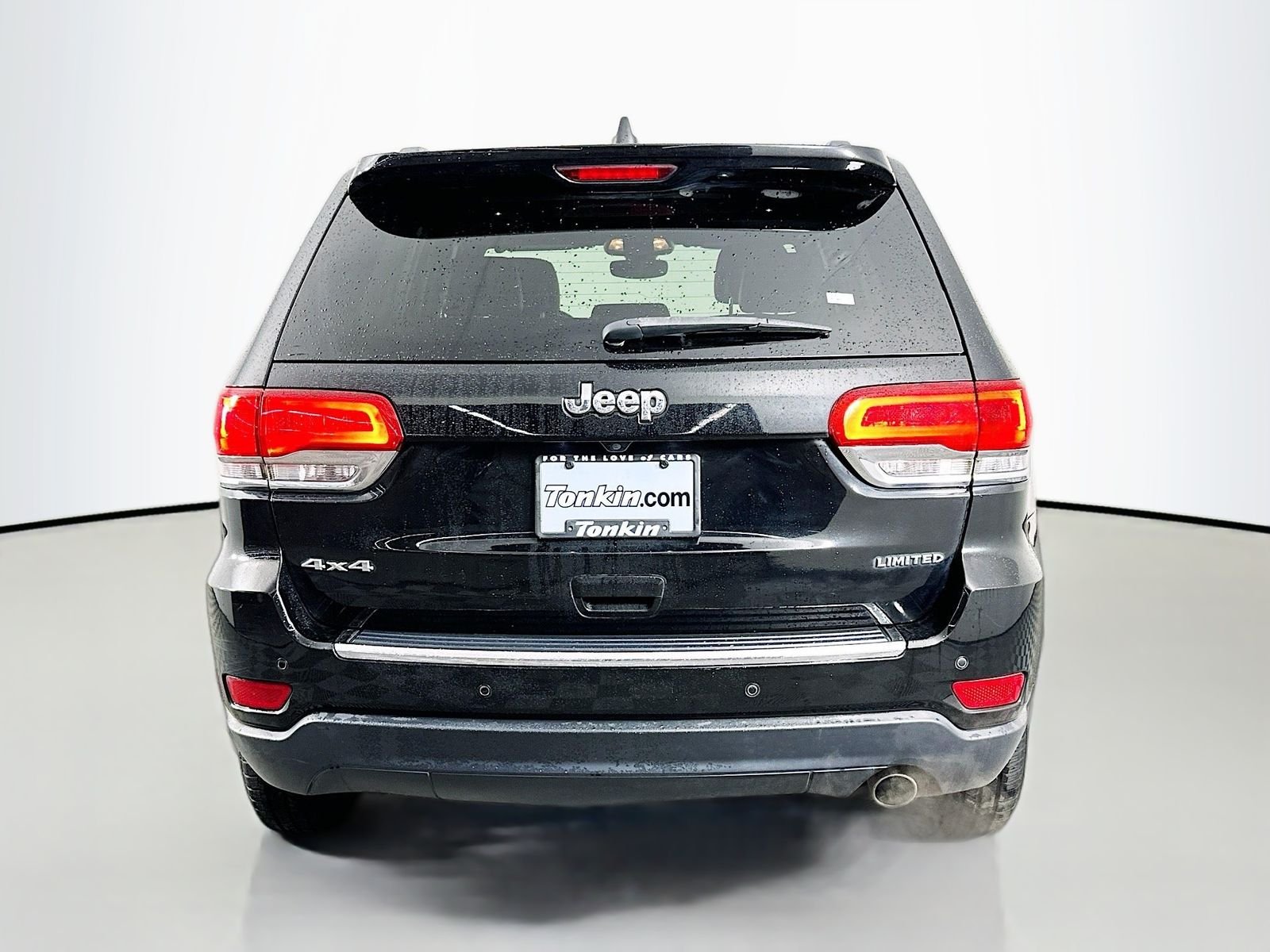 Used 2018 Diamond Black Jeep Limited image 6