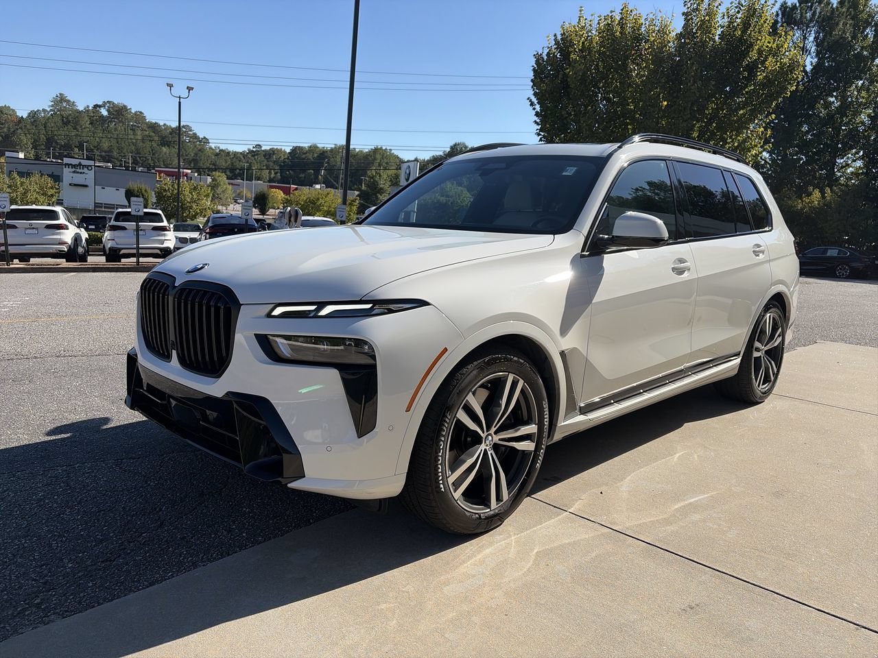 Used 2026 Alpine White BMW xDrive40i image 4