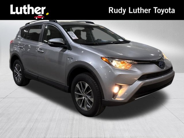 2017 Toyota RAV4 Hybrid XLE