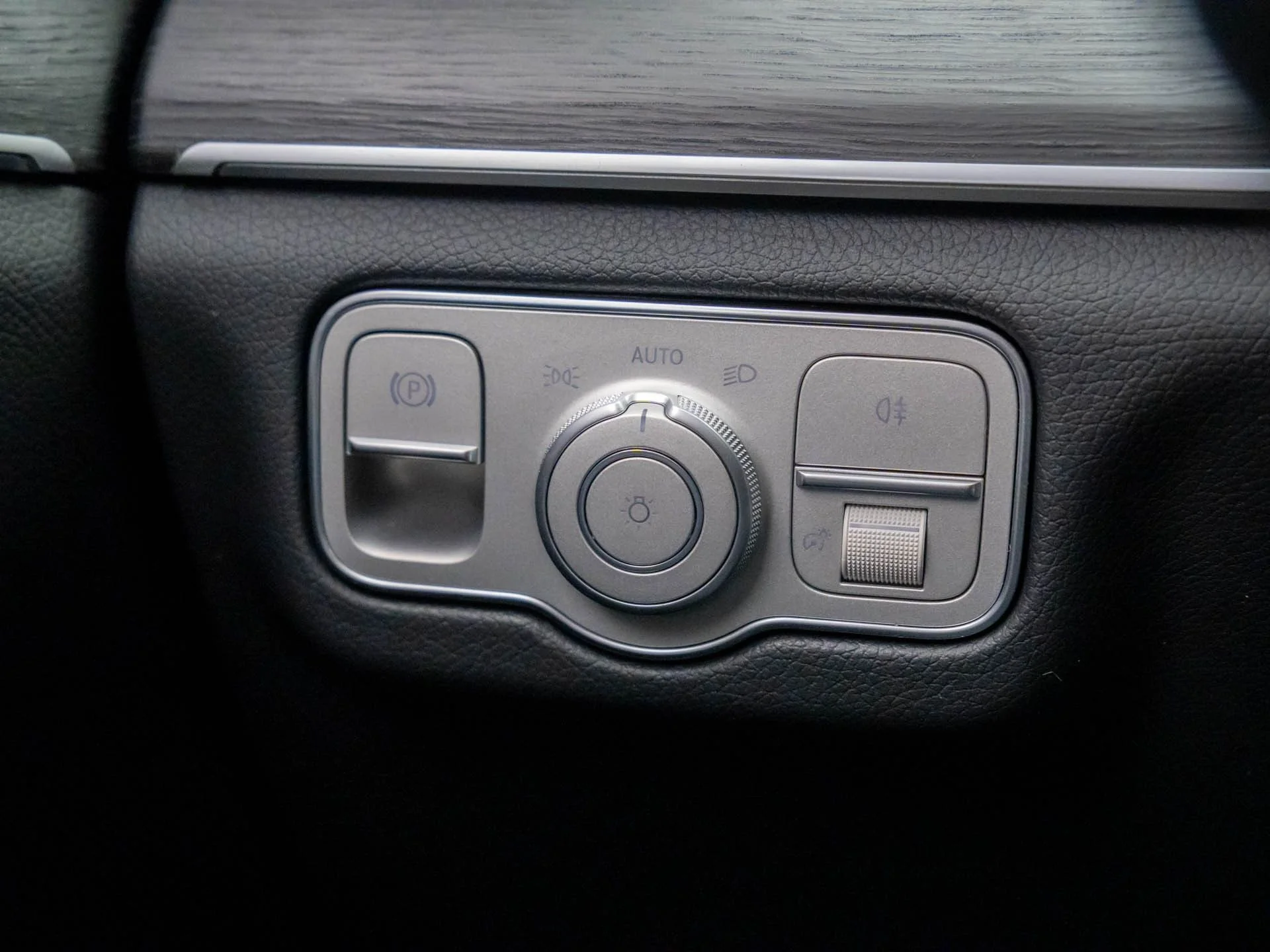 New 2026 Black Mercedes-Benz GLS 450 image 22