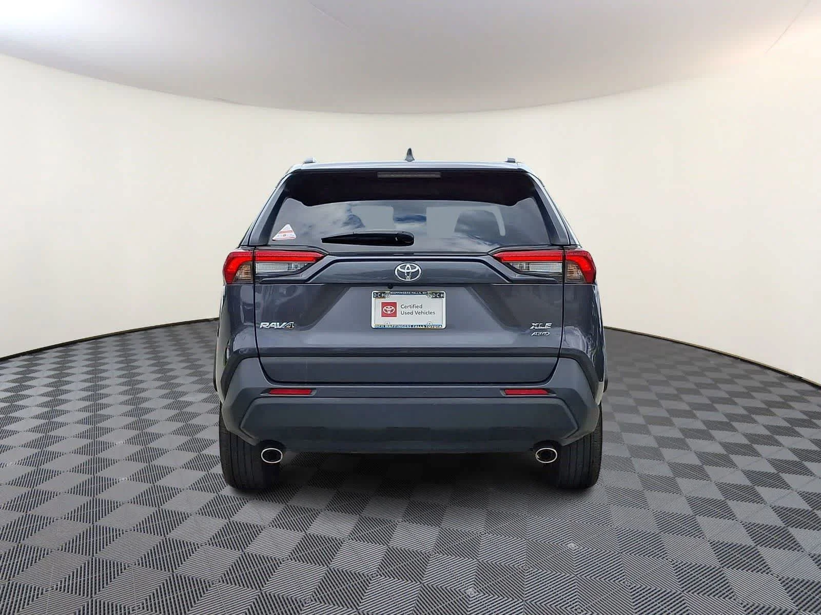 Certified Used 2025 Magnetic Gray Metallic Toyota XLE image 6