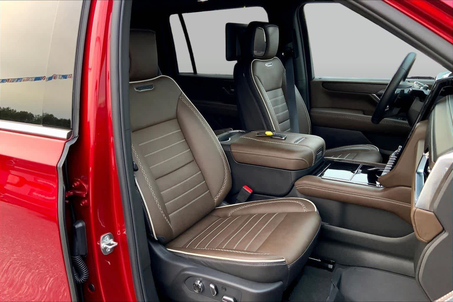 Used 2026 Volcanic Red Tintcoat GMC Denali Ultimate image 8