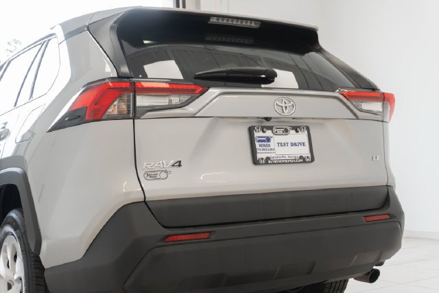 Used 2025 Silver Toyota LE image 24