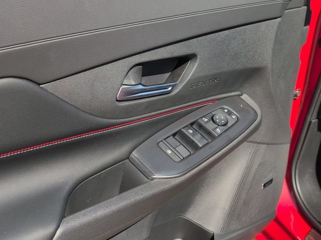 New 2026 Energetic Ember / Super Black Two-tone Nissan SR image 10